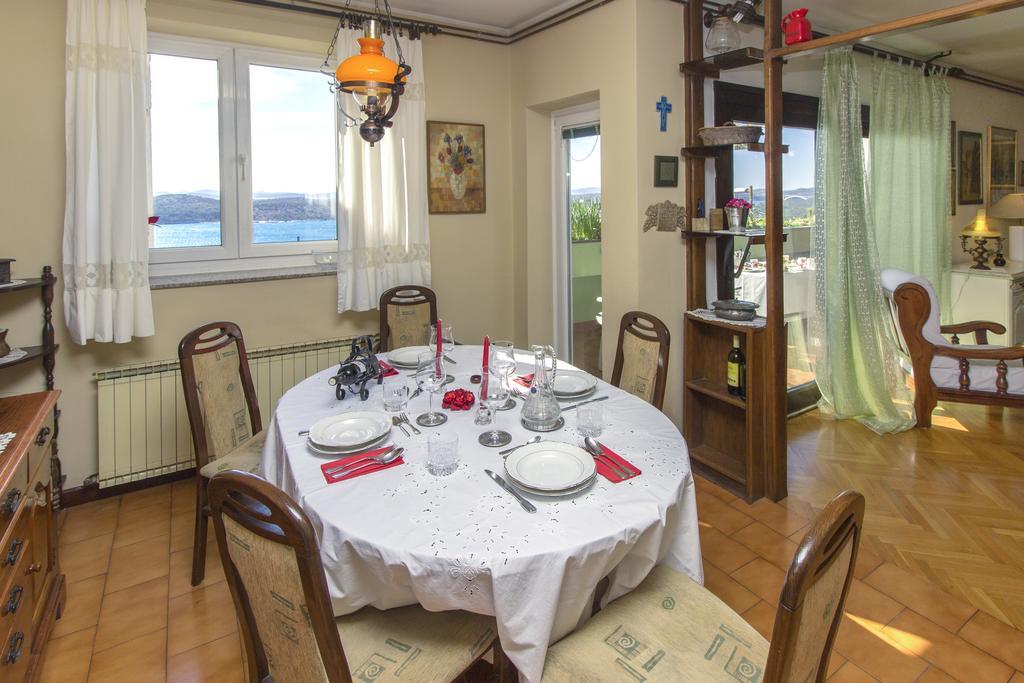 Moonshine Apartment With Magnificent View Šibenik Dış mekan fotoğraf