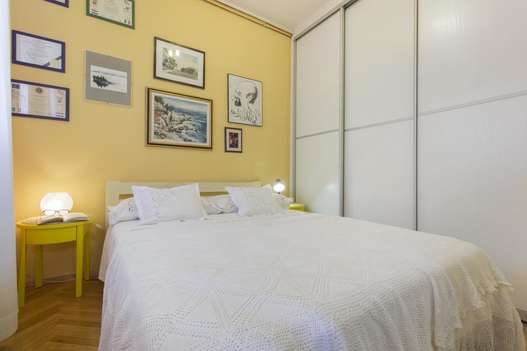 Moonshine Apartment With Magnificent View Šibenik Dış mekan fotoğraf