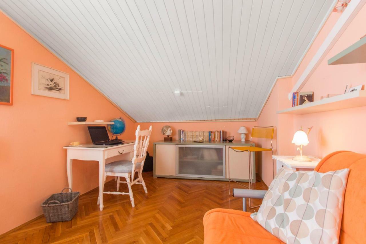 Moonshine Apartment With Magnificent View Šibenik Dış mekan fotoğraf